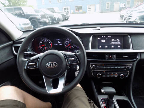 2019 Kia Optima LX
