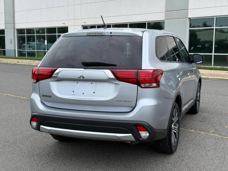 2016 Mitsubishi Outlander ES