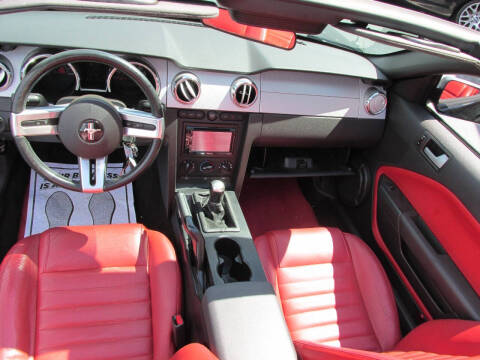 2006 Ford Mustang GT Premium