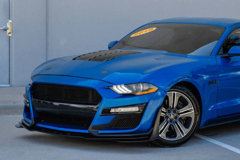 2019 Ford Mustang