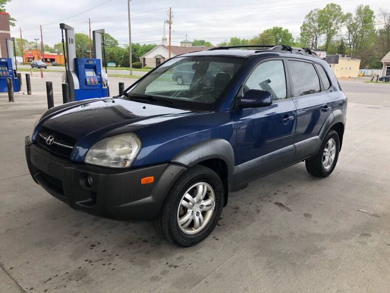 2007 Hyundai Tucson for sale at JE Auto Sales LLC in Indianapolis IN