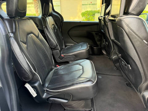 2018 Chrysler Pacifica Limited