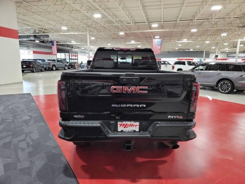 2025 GMC Sierra 3500HD