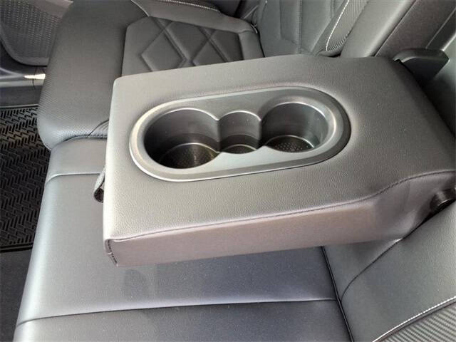 2024 Volkswagen Atlas Cross Sport SE 4Motion