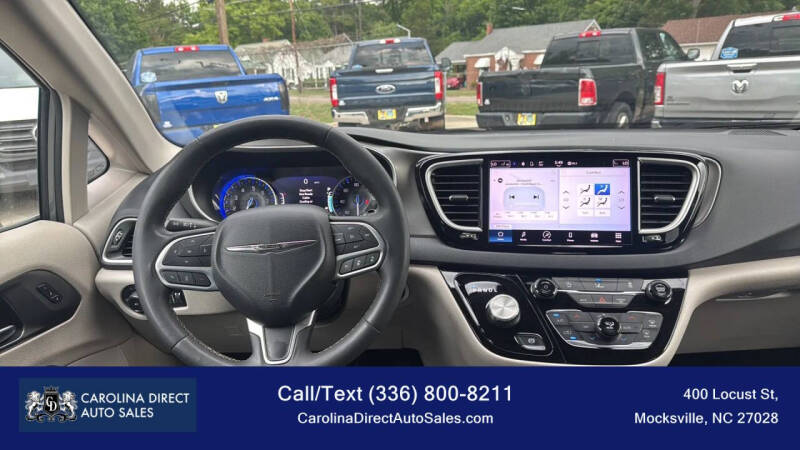 2022 Chrysler Pacifica Touring L