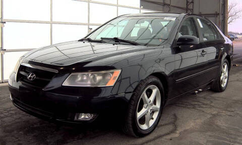 2007 Hyundai Sonata for sale at Angelo's Auto Sales in Lowellville OH