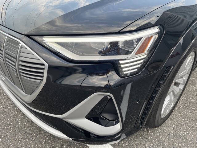 2022 Audi e-tron S quattro Premium Plus