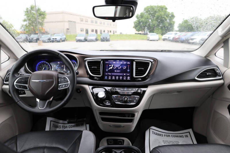 2018 Chrysler Pacifica Touring L