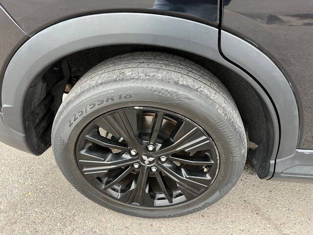 2019 Mitsubishi Eclipse Cross LE