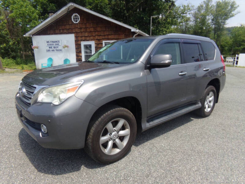 2010 Lexus GX Base's photo
