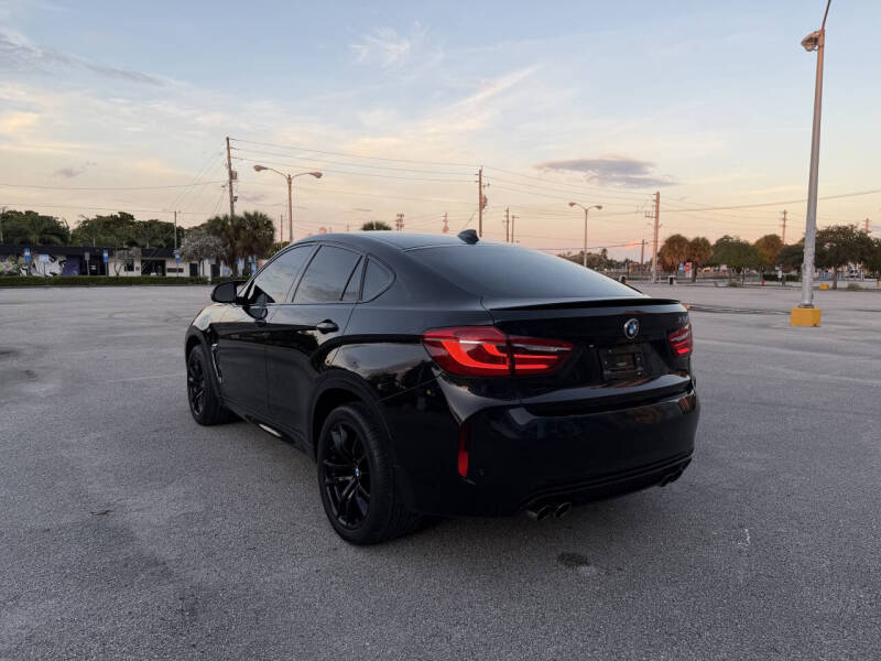 2016 BMW X6 M
