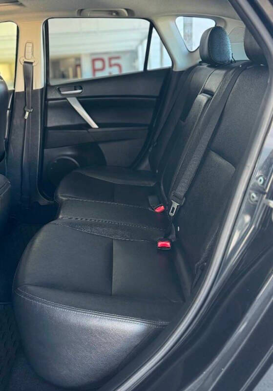 2013 Mazda MAZDA3 i Grand Touring