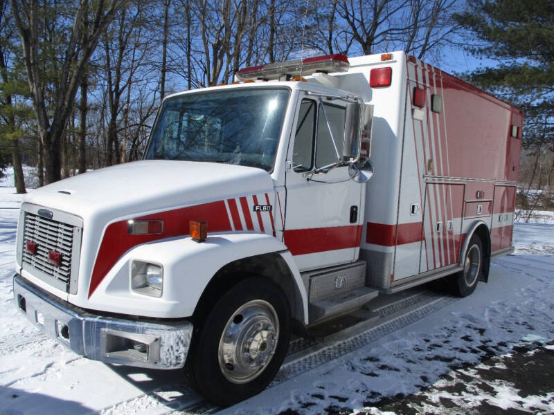 2000 Freightliner FL60 for sale at PENDLETON PIKE AUTO SALES in Ingalls IN
