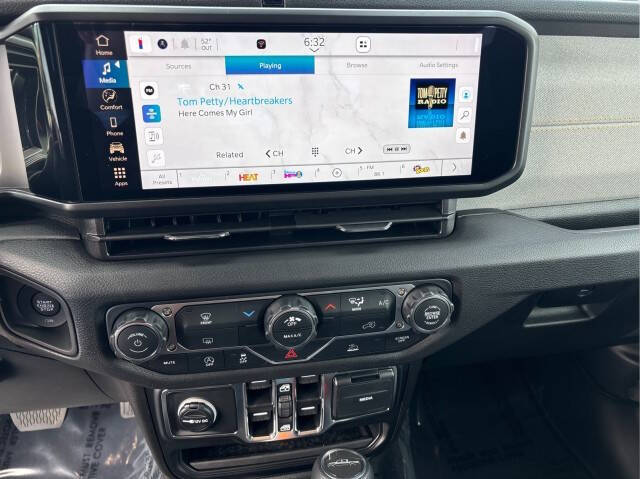 2026 Jeep Gladiator Sport S