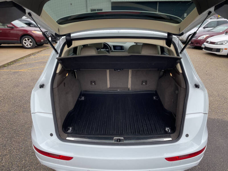 2016 Audi Q5 2.0T quattro Premium Plus