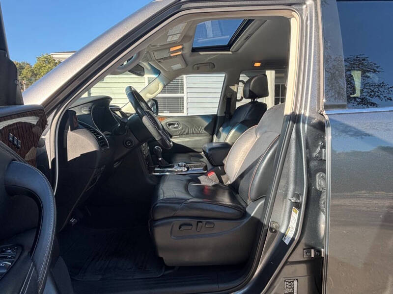 2017 Nissan Armada Platinum