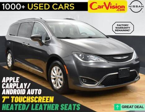 2019 Chrysler Pacifica for sale at Car Vision of Trooper in Norristown PA