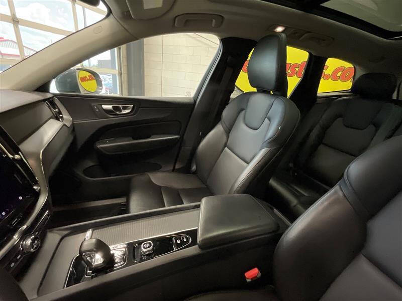 2023 Volvo XC60 B5 Core