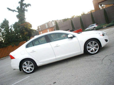 2013 Volvo S60 T5 Platinum