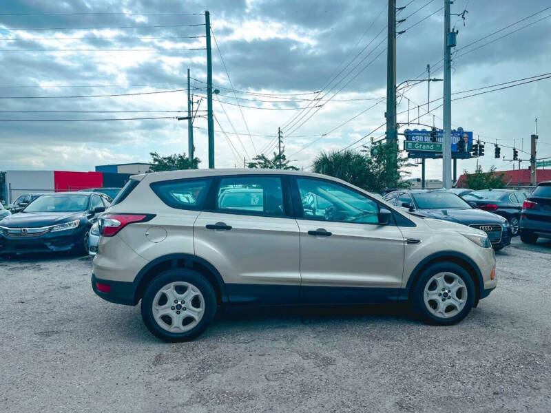 2018 Ford Escape S