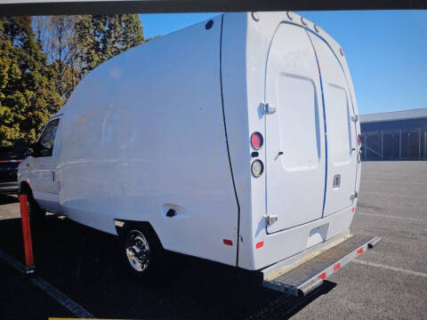 2014 Ford E-Series E-350 SD