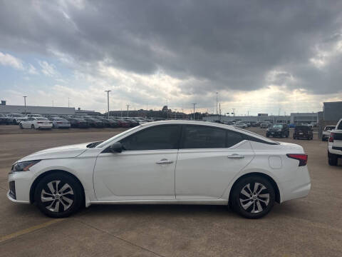 2024 Nissan Altima 2.5 S