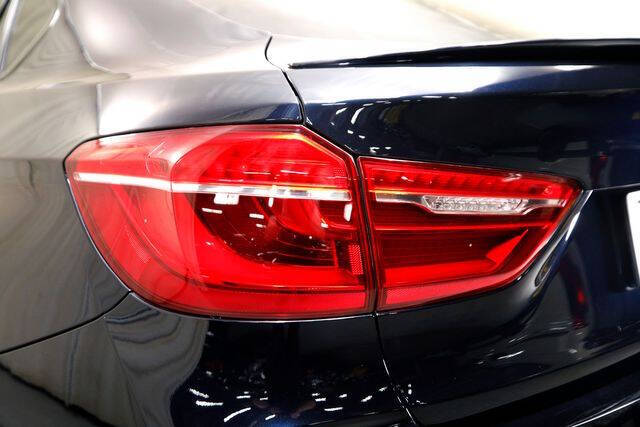2015 BMW X6 M
