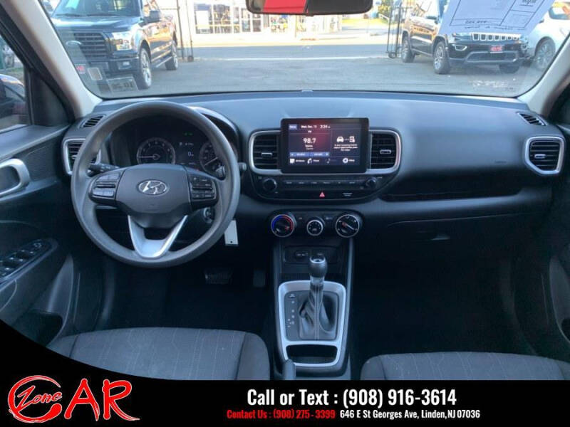 2021 Hyundai Venue SE