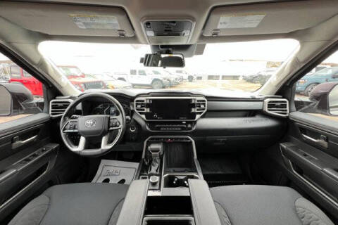 2022 Toyota Tundra SR5