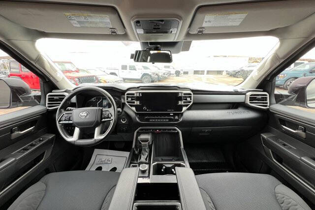 2022 Toyota Tundra SR5