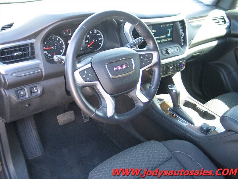 2018 GMC Acadia SLE-1