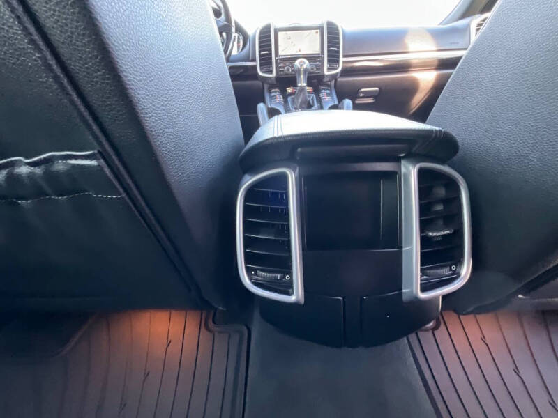 2013 Porsche Cayenne