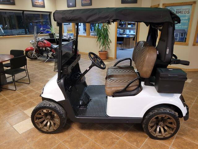 2021 E-Z-GO RXV Elite    Lithium