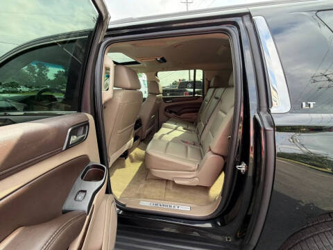 2017 Chevrolet Suburban LT