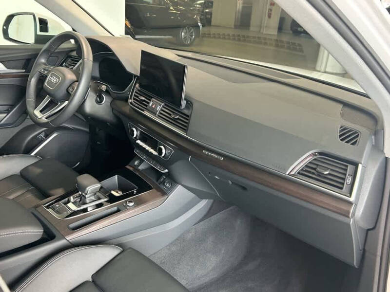 2025 Audi Q5 e quattro S line Premium 55 TFSI