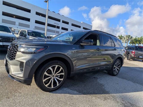 2025 Ford Explorer ST-Line