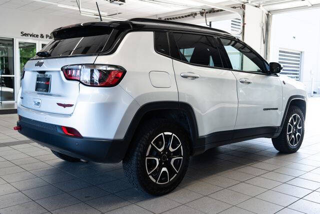 2025 Jeep Compass Trailhawk