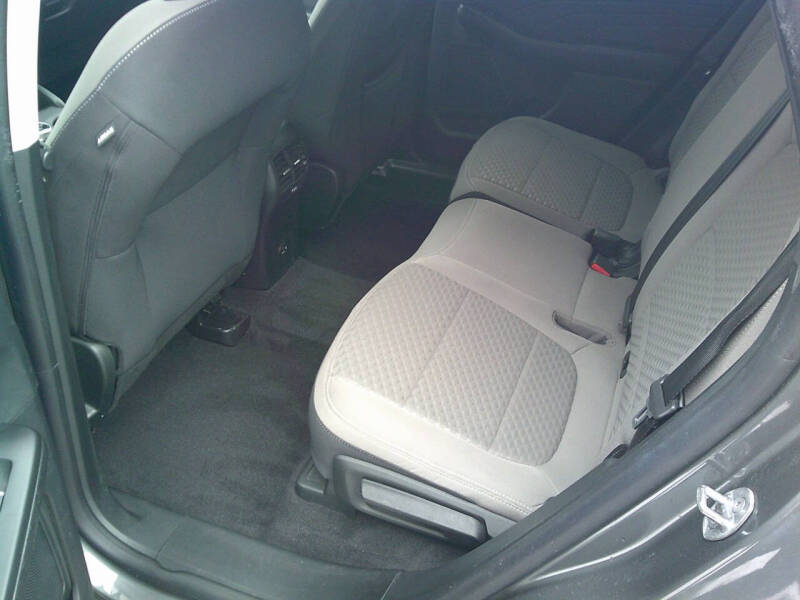 2022 Ford Escape Hybrid SE