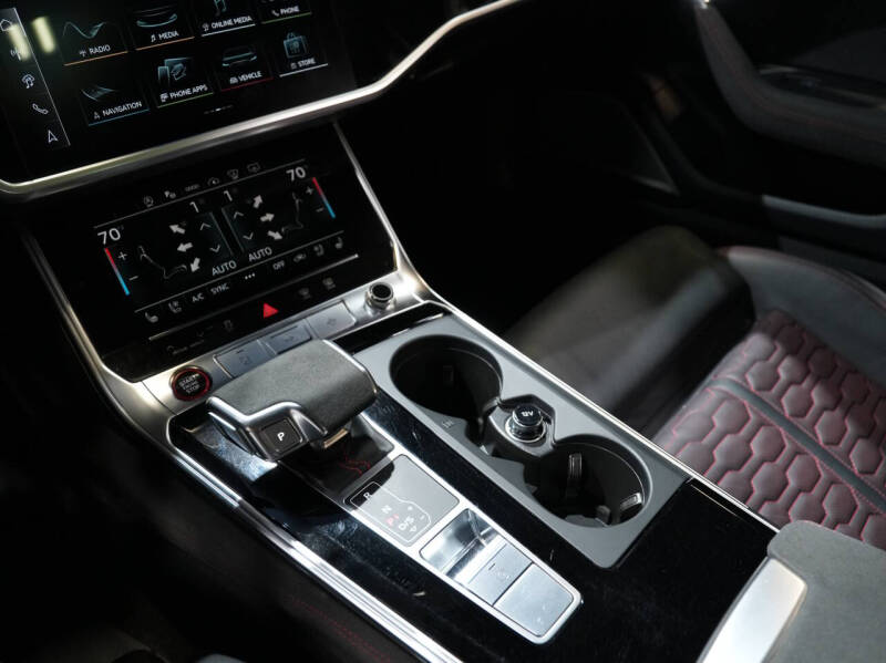 2024 Audi RS 6 Avant 4.0T quattro Avant performance