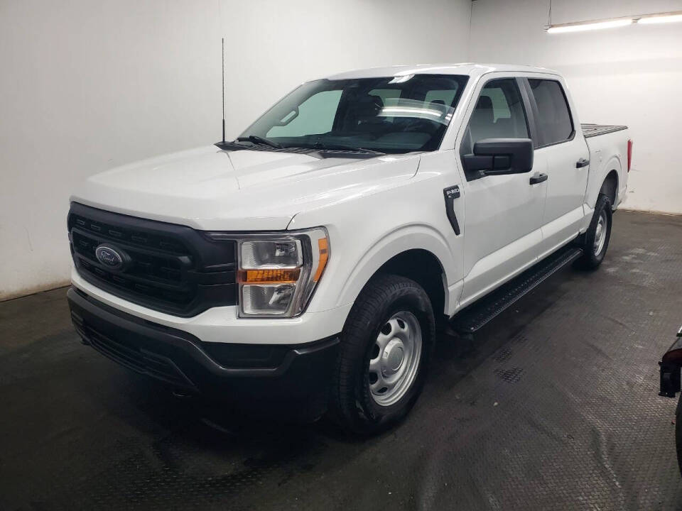 2022 Ford F-150 XL's photo