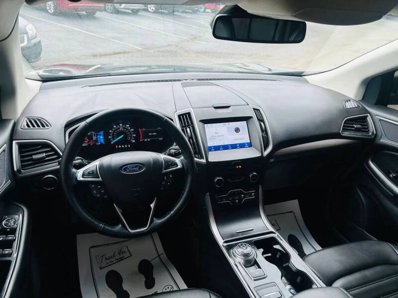 2019 Ford Edge SEL