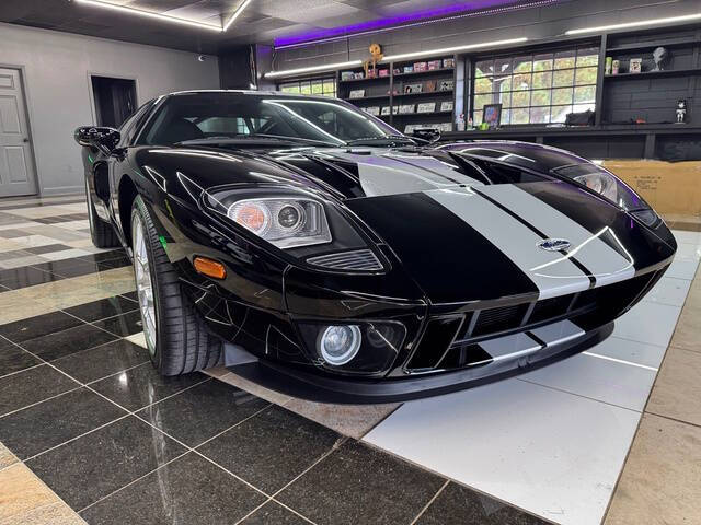 2005 Ford GT