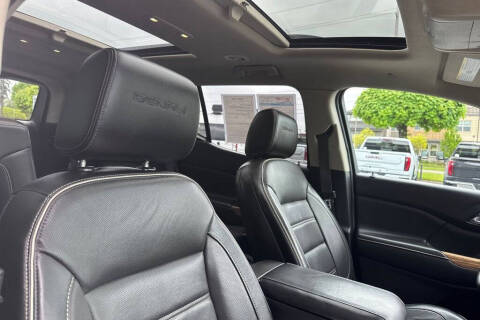 2017 GMC Acadia Denali