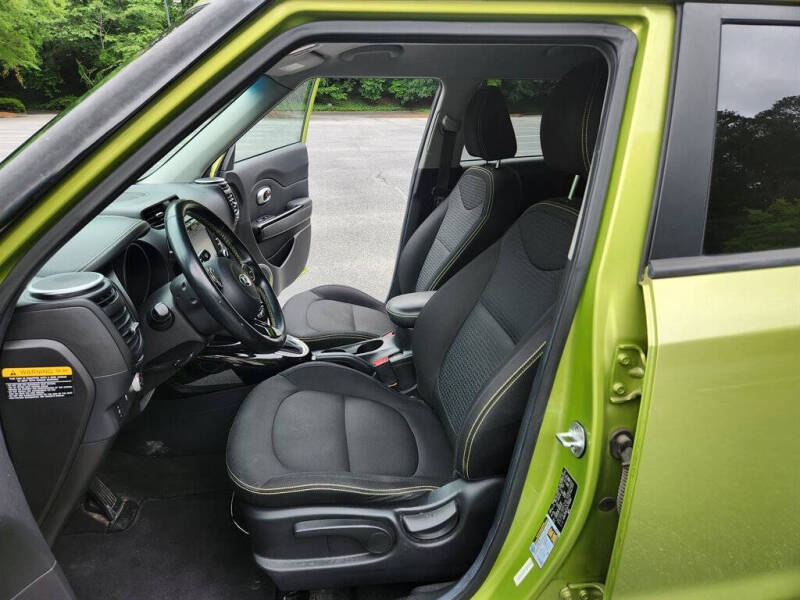 2015 Kia Soul +