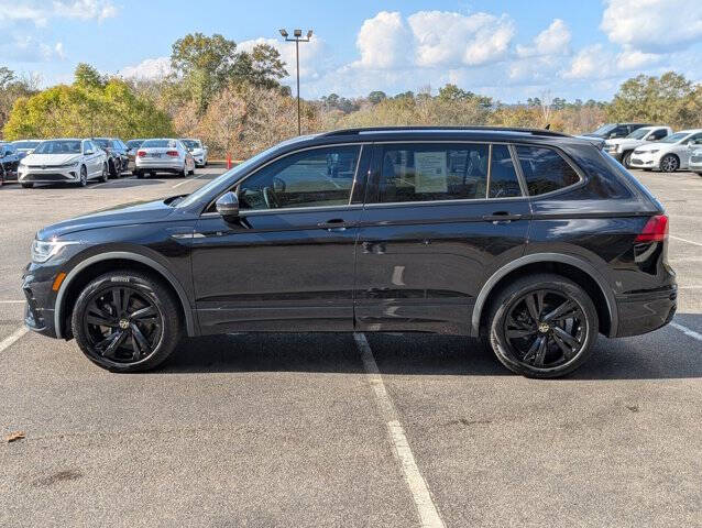 2023 Volkswagen Tiguan SE R-Line Black