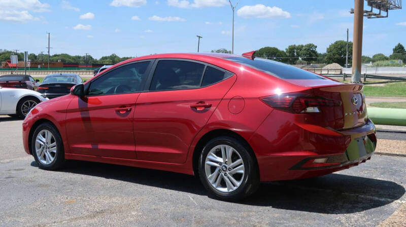 2019 Hyundai Elantra