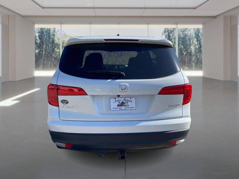 2018 Honda Pilot EX