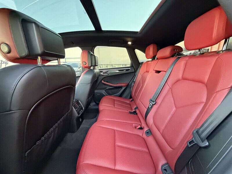 2017 Porsche Macan S