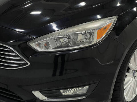 2017 Ford Focus Titanium