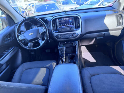 2017 Chevrolet Colorado LT